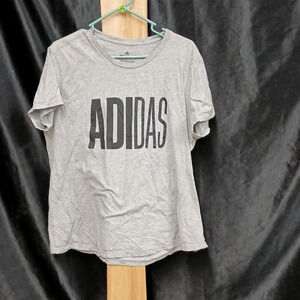 Gray size 2x Adidas ones crewneck short sleeve t-shirt